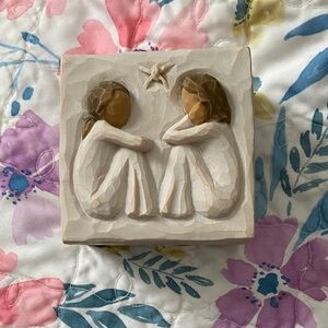 Friendship trinket box